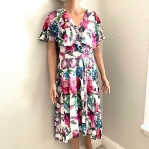 MAGGY LONDON Size 8 dress NWT Floral